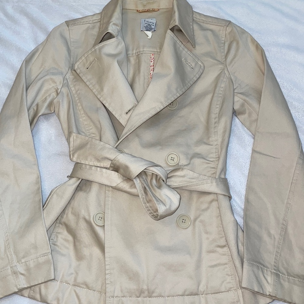GAP trench coat